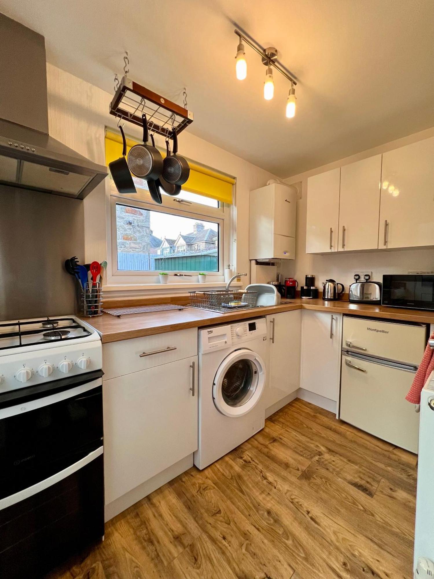 The Stags Head Apartment Inverness Exterior photo