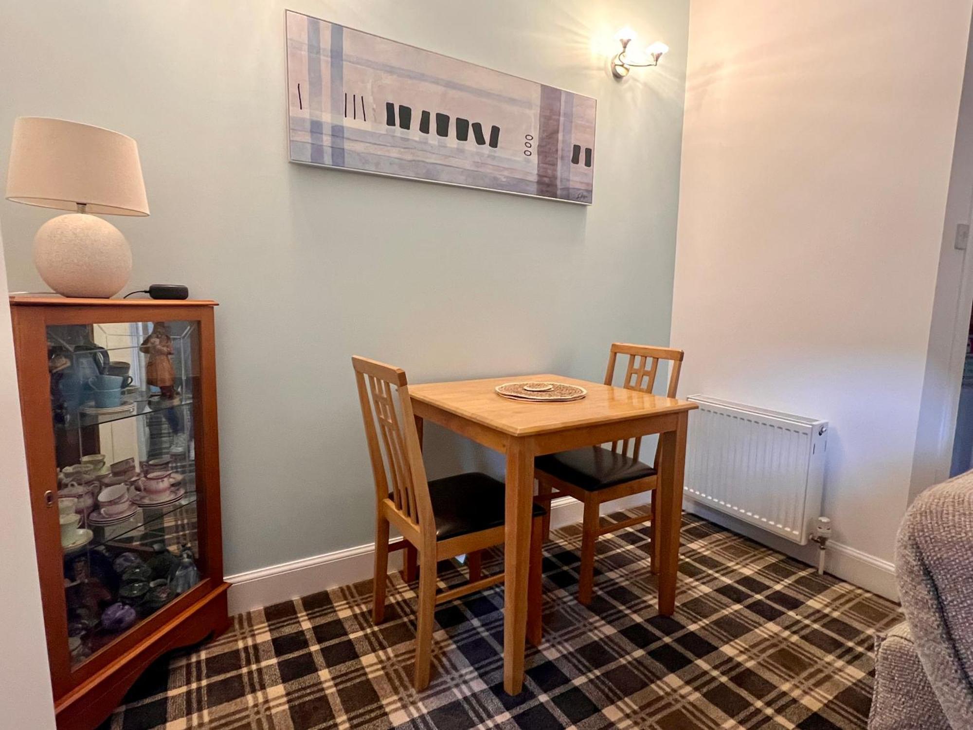 The Stags Head Apartment Inverness Exterior photo